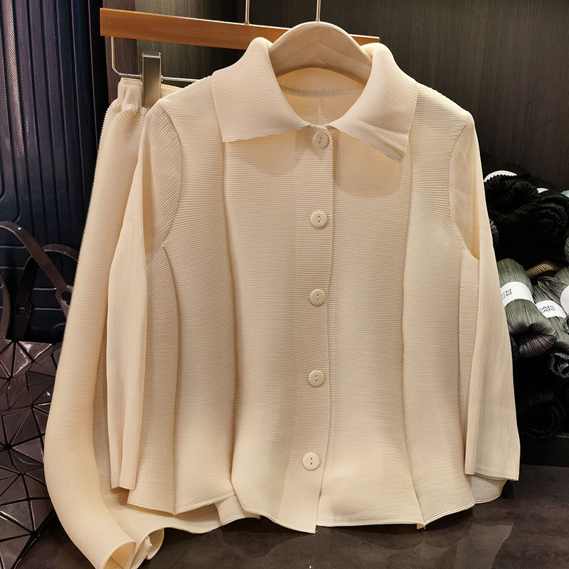 High-End Women's Two-Piece Set Elegant Age-Reducing Pure Color Single-Breasted Pleated Skirt Lapel Casual Suit for Spring