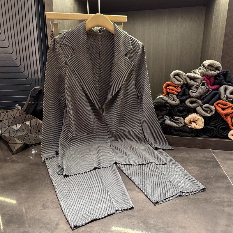 Workplace Design-Inspired Niche Autumn Suit Set High-End Feel Fish Scale Pleats Easy Care No Ironing Needed Elegant Two-Piece