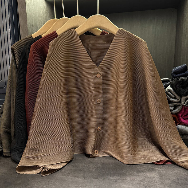 Design Sense Solid Color High-End Ruched Cardigan Jacket Women Autumn New Casual Versatile Slimming Regular Sleeve Long Sun